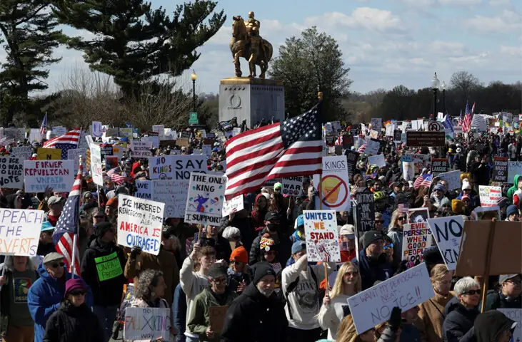 Demonstrators take part in a &lsquo;No Kings&rsquo; protest in Washington against President Donald Trump&rsquo;s policies.&mdash;Reuters
