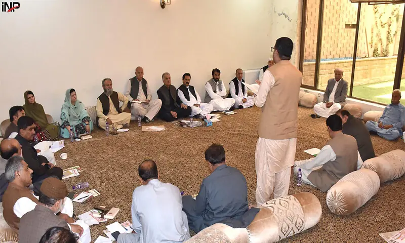 National Party chief and former Balochistan CM Dr Abdul Malik Baloch presides over a party meeting.&mdash;INP
