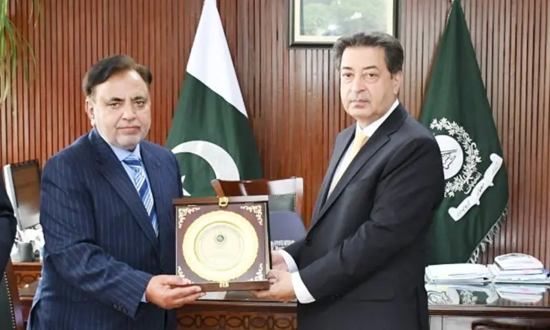 Chief Election Commissioner of Pakistan Sikandar Sultan Raja (right) and Chief Election Commissioner of AJK retired Justice Ghulam Mustafa Mughal, pose for a photograph during a meeting on March 30, 2026. — Photo via author Chief Election Commissioner of Pakistan Sikandar Sultan Raja (right) and Chief Election Commissioner of AJK retired Justice Ghulam Mustafa Mughal, pose for a photograph during a meeting on March 30, 2026. — Photo via author