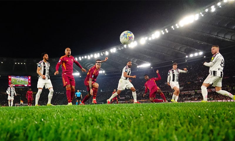 ROME: AS Roma’s Evan Ndicka (third R) scores during the Serie A match against Juventus at Stadio Olimpico.—Reuters ROME: AS Roma’s Evan Ndicka (third R) scores during the Serie A match against Juventus at Stadio Olimpico.—Reuters