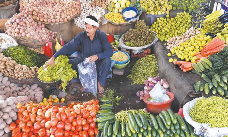 Food inflation in rural areas surged 4.5pc, compared to 2.9pc in cities.—Dawn/file Food inflation in rural areas surged 4.5pc, compared to 2.9pc in cities.—Dawn/file