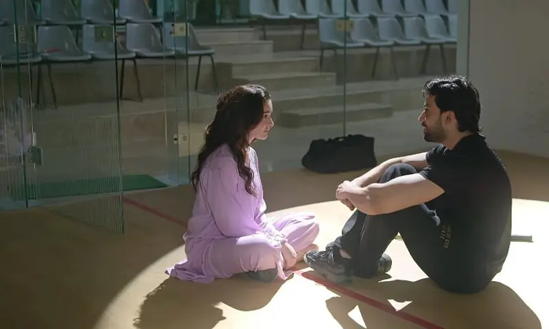 Hania Aamir as Dr Ayra and Bilal Abbas as Kamyar in Meri Zindagi Hai Tu Hania Aamir as Dr Ayra and Bilal Abbas as Kamyar in Meri Zindagi Hai Tu
