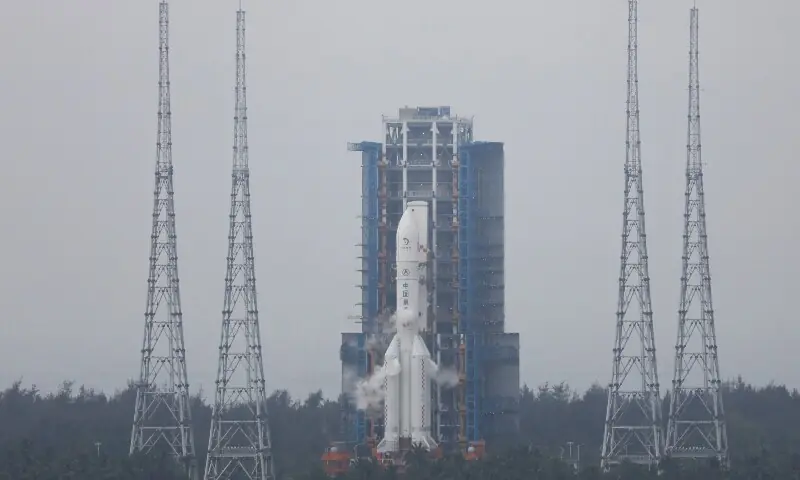 The Chang&rsquo;e 6 lunar probe and the Long March-5 Y8 carrier rocket combination sit atop the launch pad at the Wenchang Space Launch Site in Hainan province, China May 3, 2024. &mdash;Reuters/File