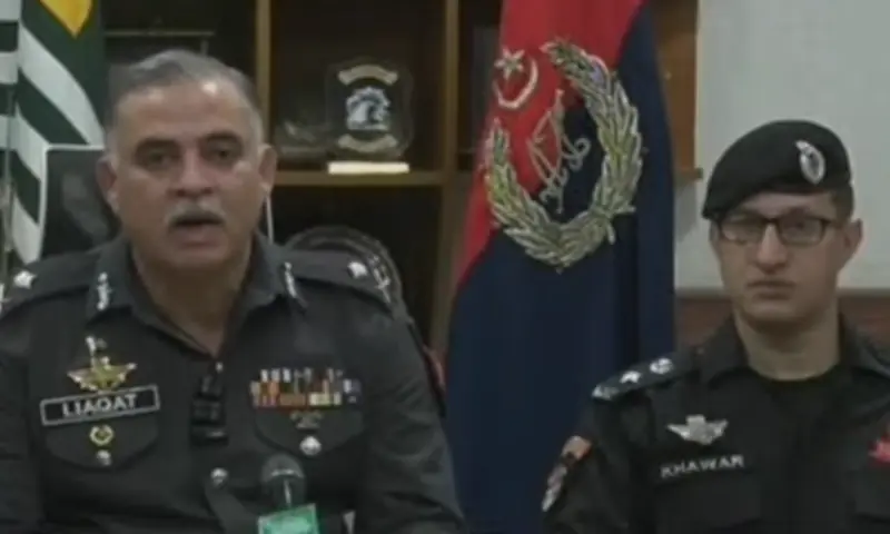 AJK Inspector General of Police Liaqat Ali Malik addresses a press conference on April 16. — screengrab via Geo News AJK Inspector General of Police Liaqat Ali Malik addresses a press conference on April 16. — screengrab via Geo News