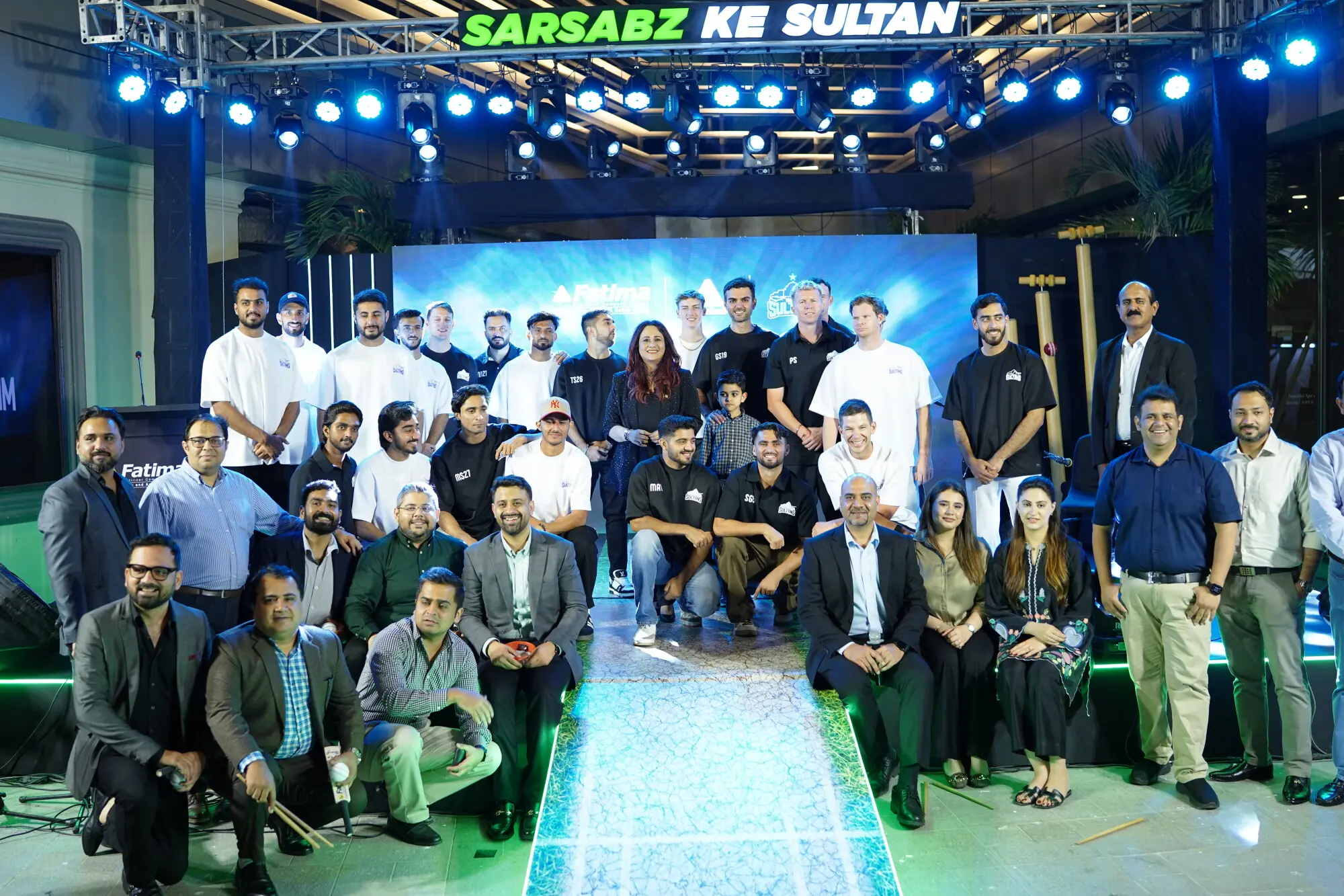 Fatima Fertilizer and Multan Sultans team members during the Karachi event