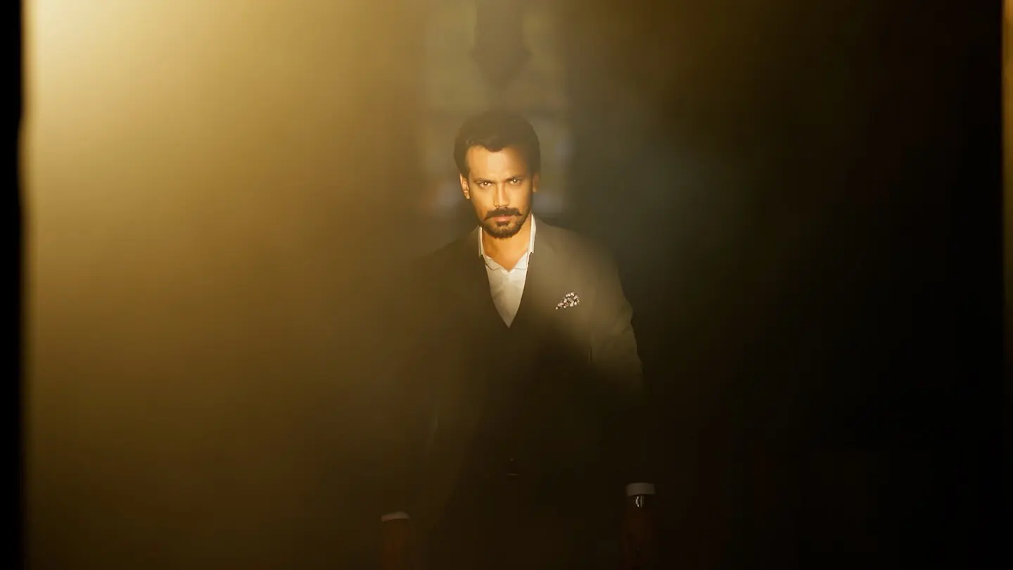 Zahid Ahmed as the villainous Dilnawaz