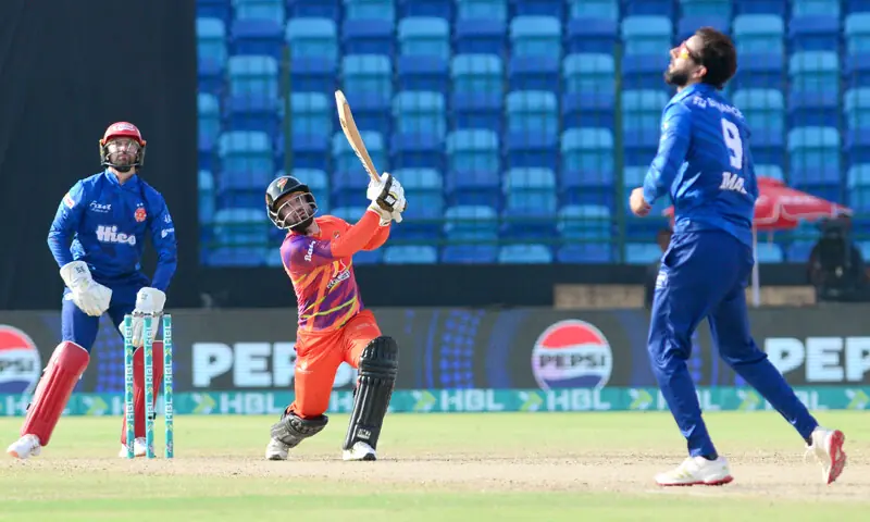 KARACHI: Rawalpindiz batter Kamran Ghulam in action during the Pakistan Super League match against Islamabad United at the National Bank Stadium on Thursday.&mdash;Tahir Jamal/White Star