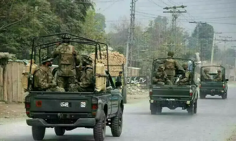 A photo of Pak Army troops patrolling an area.&mdash; AFP/ File