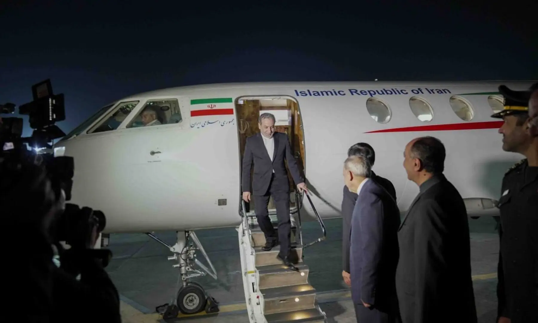 Iranian Foreign Minister Abbas Araghchi disembarks from his plane after arriving in Islamabad on April 24. &mdash; X/@IraninIslamabad