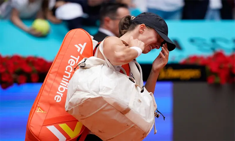 POLAND&rsquo;S Iga Swiatek looks dejected after retiring from her Madrid Open round-of-32 match against Ann Li of the US at Park Manzanares on Saturday.&mdash;Reuters