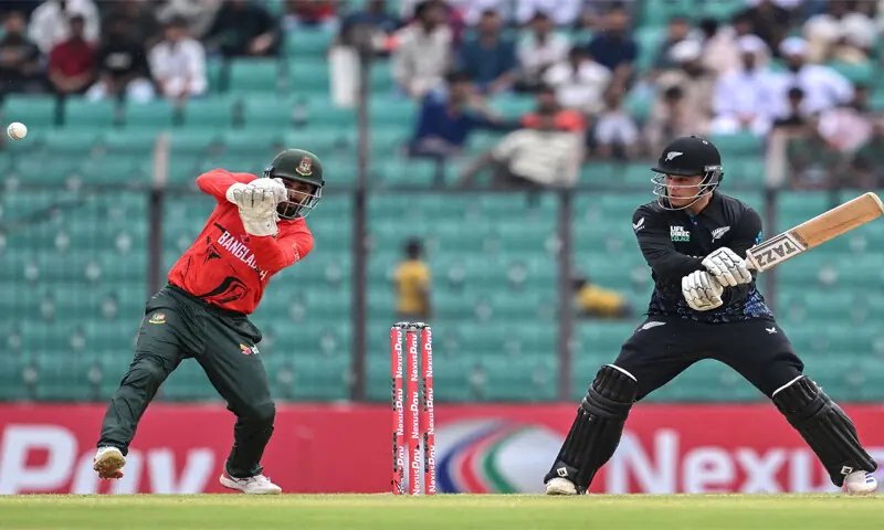 CHATTOGRAM: New Zealand opener Katene Clarke plays a shot during the first T20 International against Bangladesh on Monday.&mdash;AFP