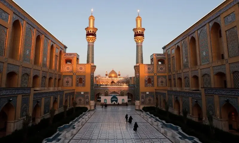 Shia Muslims visit the Imam Ali Shrine during Ramazan in Najaf on March 10 amid US-Iran war. &mdash; AFP