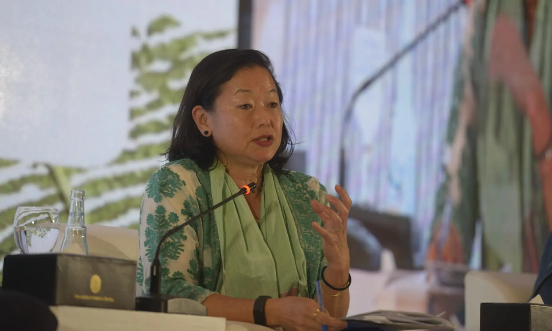 Coco Ushiyama speaks at the Breathe Pakistan conference. &mdash; White Star/ Muhammad Asim