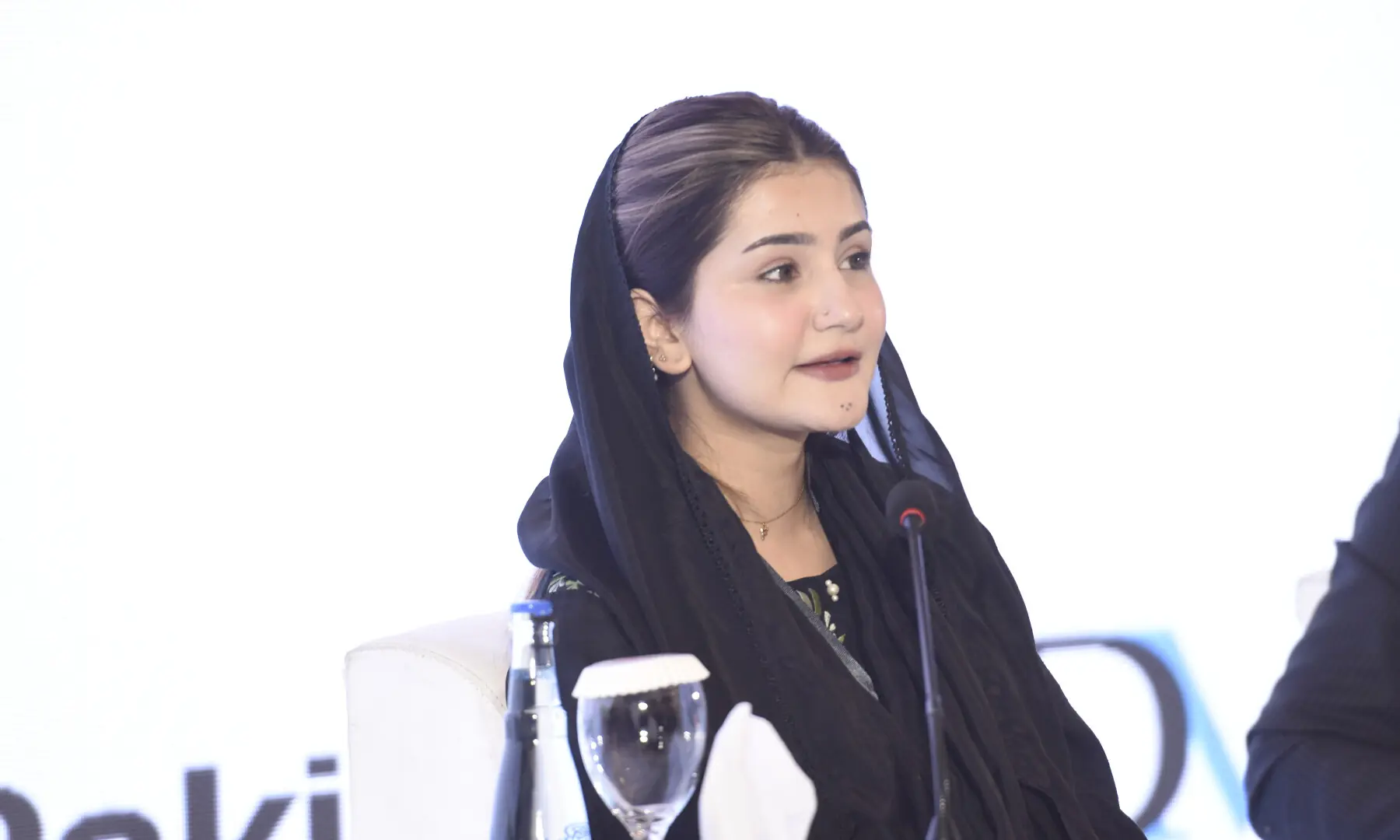 Fatima Faraz, a youth advocate, speaks at Breathe Pakistan conference. &mdash; White Star/ Tanveer Shahzad