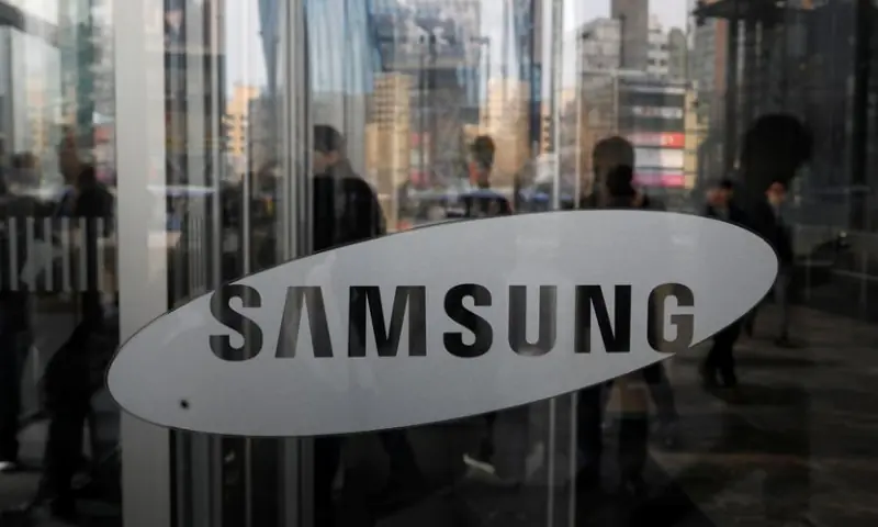 The logo of Samsung Electronics is seen at its office building in Seoul, South Korea. &mdash; Reuters/File