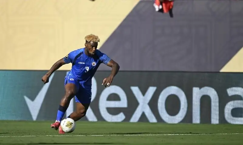 Haiti forward Duckens Nazon (9) dribbles downfield during the first half of a group stage match of the 2025 Gold Cup at Snapdragon Stadium in San Diego, California, USA, Jun 15, 2025. &mdash;Reuteres/File