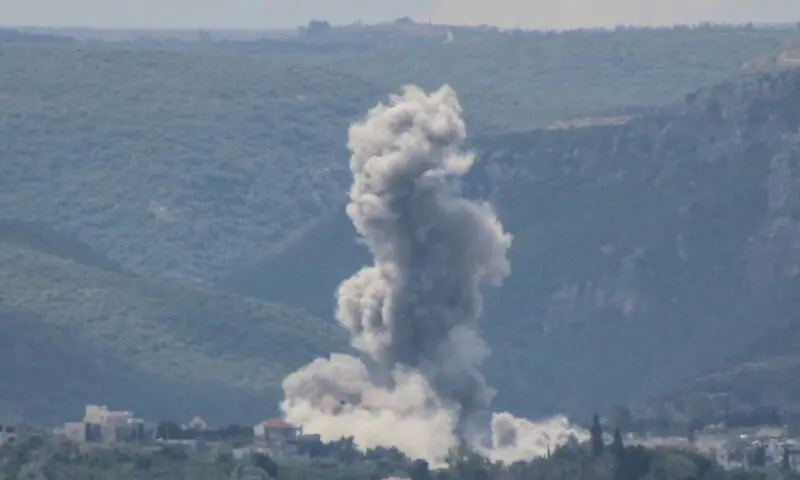  Smoke rises following an Israeli airstrike on the village of Zibqin, in southern Lebanon on May 25, 2026. &mdash;AFP 