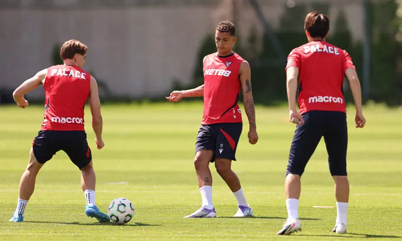 LONDON: Crystal Palace players in action during a practice session at the club’s training ground on Tuesday.—Reuters LONDON: Crystal Palace players in action during a practice session at the club’s training ground on Tuesday.—Reuters