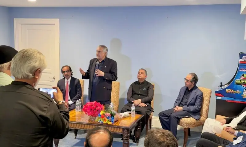 Deputy Prime Minister and Foreign Minister Ishaq Dar addresses Pakistani-American community leaders in New York City, the US on May 27, 2026. — X/@@ForeignOfficePk Deputy Prime Minister and Foreign Minister Ishaq Dar addresses Pakistani-American community leaders in New York City, the US on May 27, 2026. — X/@@ForeignOfficePk