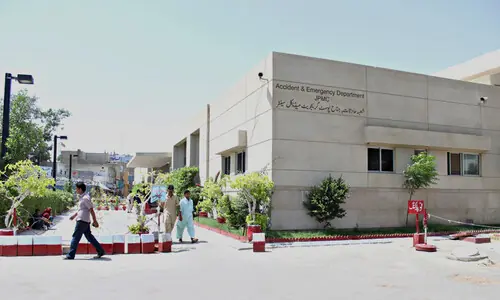 Jinnah Postgraduate Medical Centre Karachi. —Dawn/File Jinnah Postgraduate Medical Centre Karachi. —Dawn/File