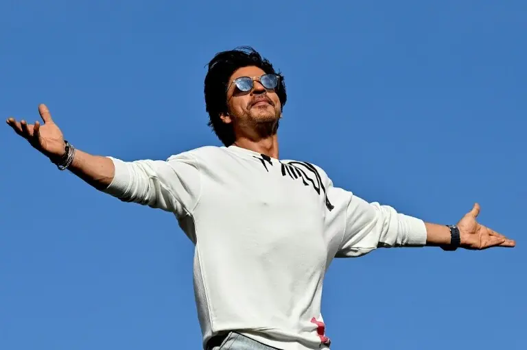  Shah Rukh Khan has been through the Bollywood grind, working 27 hours non-stop at times. 