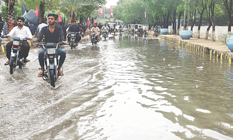 Thandi Sarak, one of the main thoroughfares in Hyderabad, inundated after rainfall on August 26, 2024.&mdash;Dawn/File
