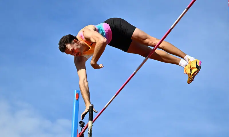 AUSTRALIA’S Kurtis Marschall in action during the pole vault final of the Diamond League at the Stockholm Olympic Stadium.—Reuters AUSTRALIA’S Kurtis Marschall in action during the pole vault final of the Diamond League at the Stockholm Olympic Stadium.—Reuters