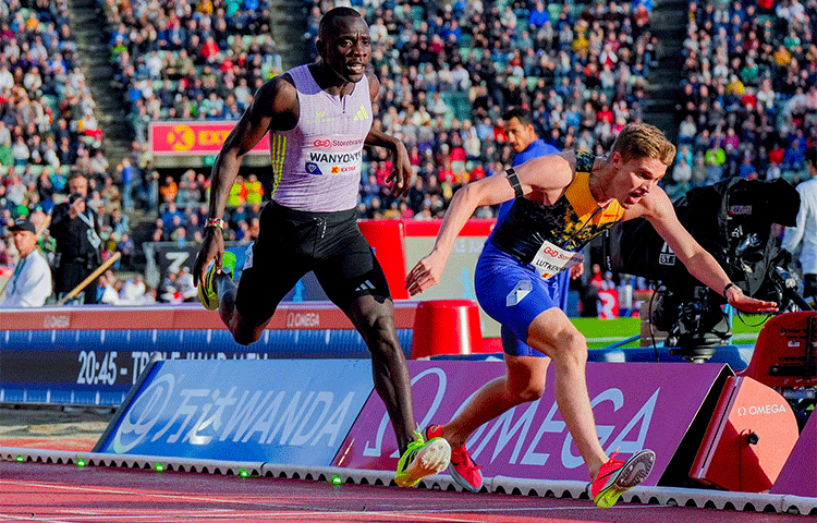 COOPER Lutkenhaus (R) of the US crosses the finish line to win the 800m final ahead of Kenya&rsquo;s Emmanuel Wanyonyi during the Oslo Diamond League at the Bislett Stadium.&mdash;Reuters