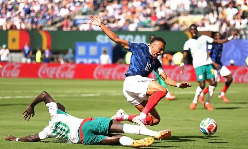 Senegal's Sadio Mane (left) tackles France's Kylian Mbappe during their 2026 World Cup Group I match at the MetLife Stadium on June 17, 2026. —Reuters Senegal's Sadio Mane (left) tackles France's Kylian Mbappe during their 2026 World Cup Group I match at the MetLife Stadium on June 17, 2026. —Reuters