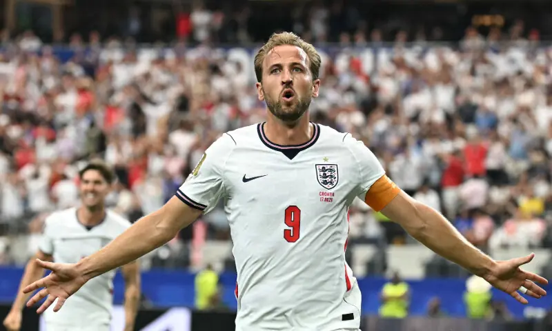 England's Harry Kane celebrates after scoring his team's second goal during the 2026 FIFA World Cup Group L match against Croatia at the Dallas Stadium in Arlington on June 17, 2026.--AFP