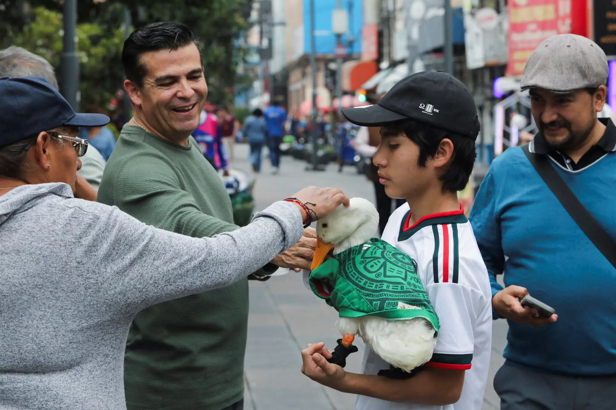 Fans greeting Merlin on the street. Photo: Reuters
