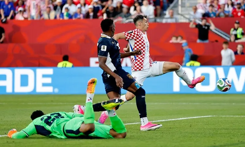 Croatia's Ante Budimir (R) shoots to score against Panama during their 2026 FIFA World Cup Group 'L' match at the Toronto Stadium in Toronto on June 24, 2026. &mdash;AFP