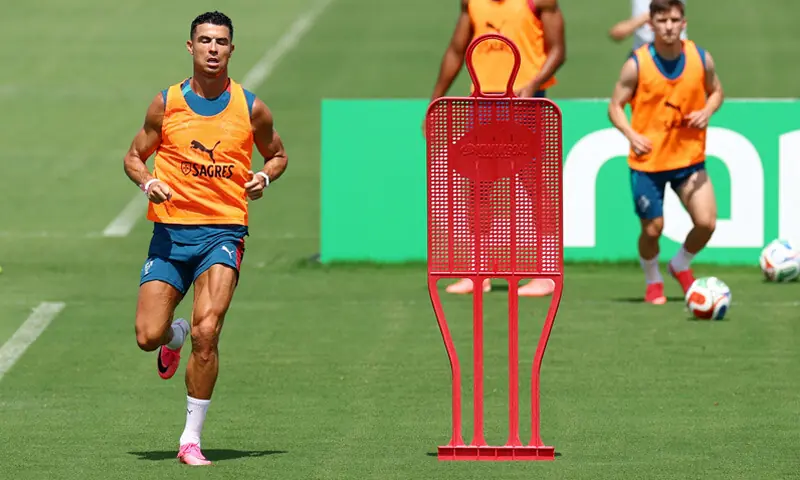 PALM BEACH GARDENS (Florida): Portugal’s Cristiano Ronaldo in action during a training session at The Gardens North County District Park.—Reuters PALM BEACH GARDENS (Florida): Portugal’s Cristiano Ronaldo in action during a training session at The Gardens North County District Park.—Reuters