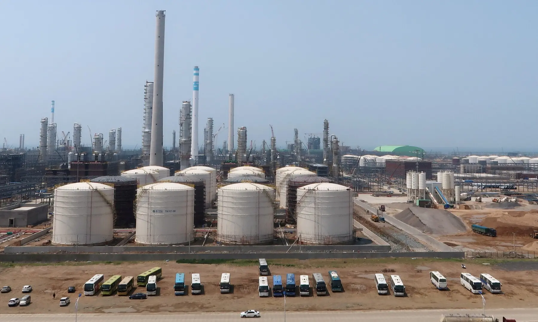 Hengli Petrochemical’s refining, petrochemical complex is seen at Changxing island in Dalian, Liaoning province, China July 16, 2018. — Reuters/File