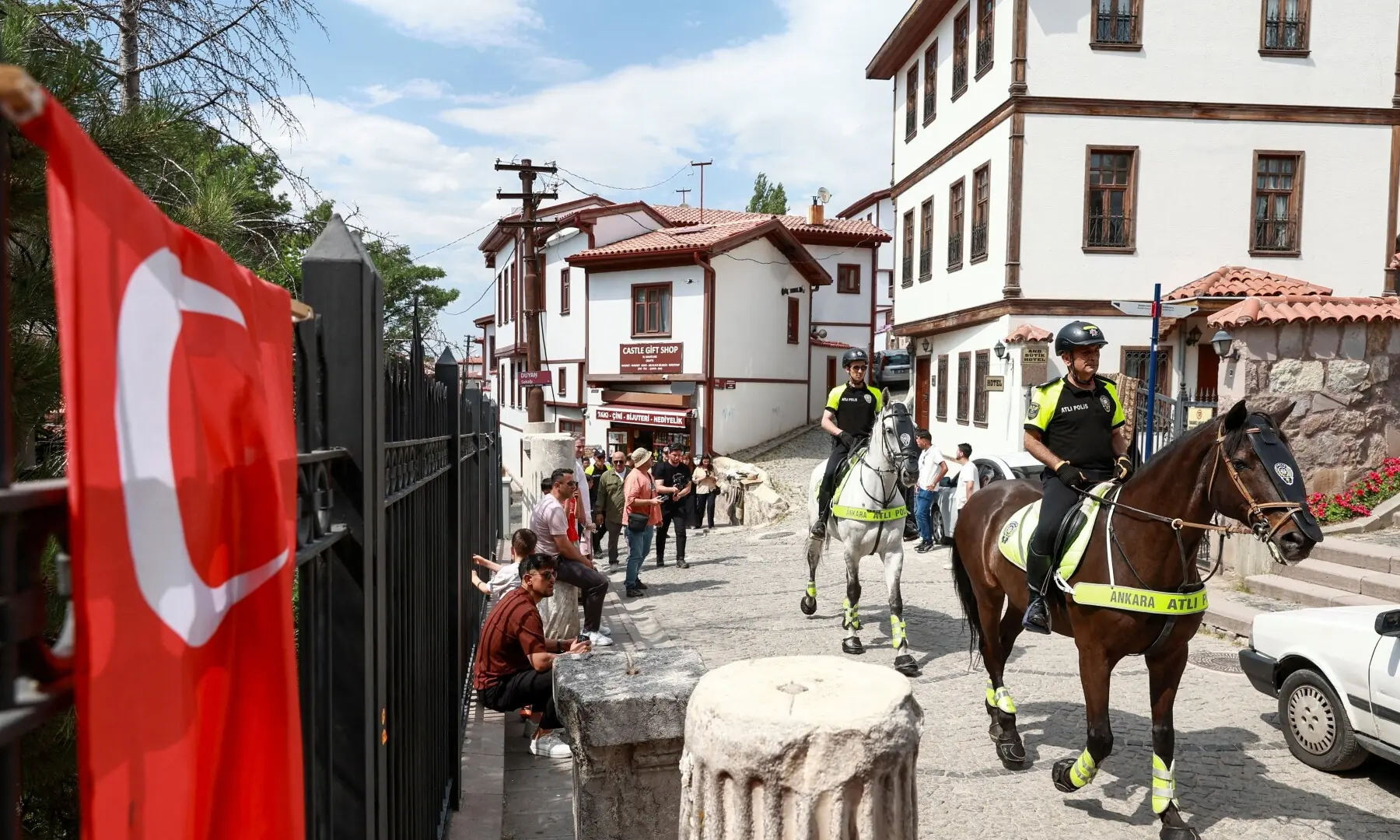Billboards, cologne and flowers: Turkye's capital Ankara gets Nato makeover Billboards, cologne and flowers: Turkye's capital Ankara gets Nato makeover