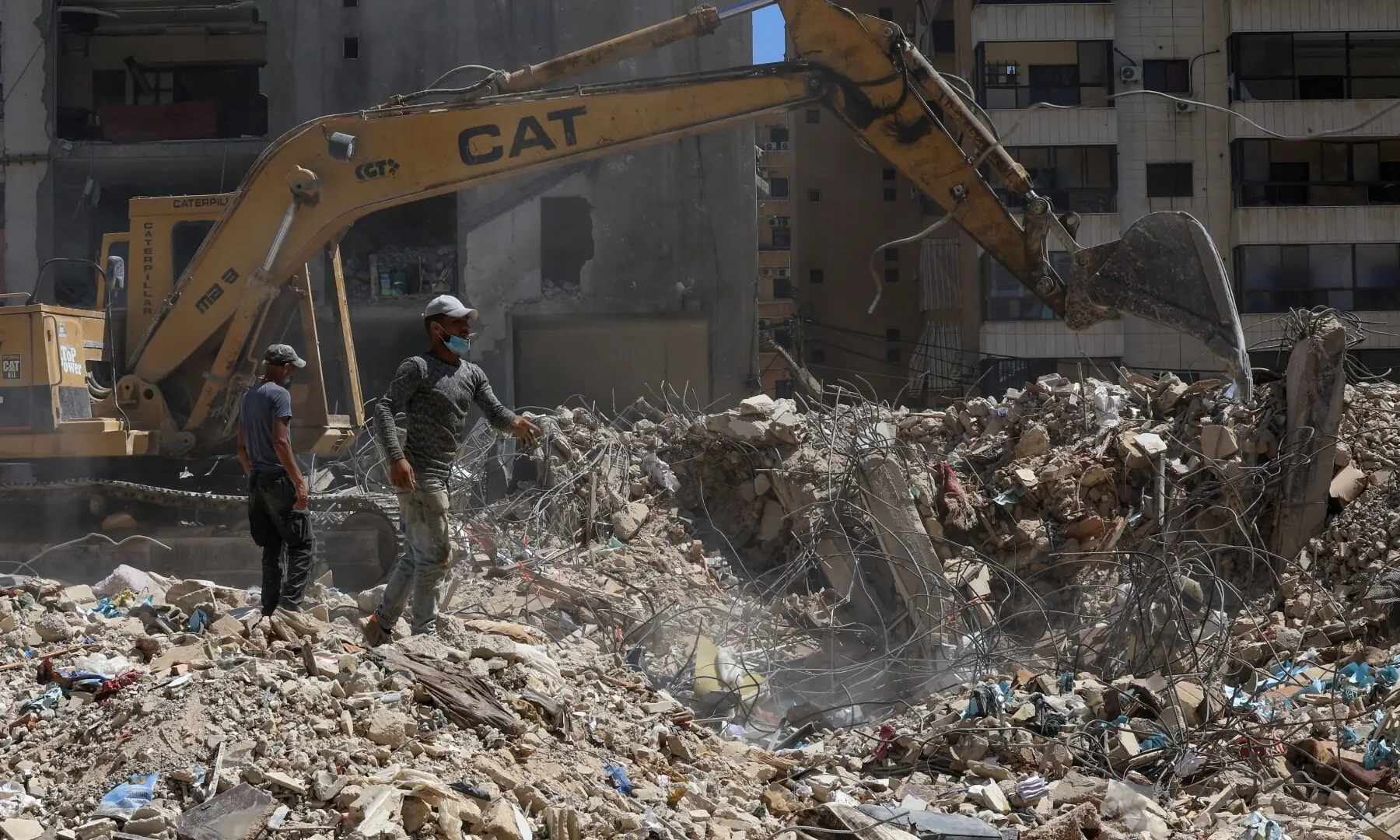 Workers clear the rubble of buildings destroyed in Israeli strikes in Beirut&rsquo;s southern suburbs, following a ceasefire agreement between Lebanon and Israel, in Beirut, Lebanon, July 6 2026. &mdash; Reuters
