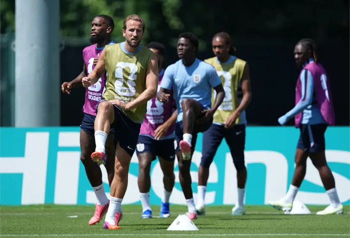 KANSAS CITY: England captain Harry Kane (second L) stretches alongside team-mates during a training session at Swope Soccer Village on Tuesday.&mdash;Reuters