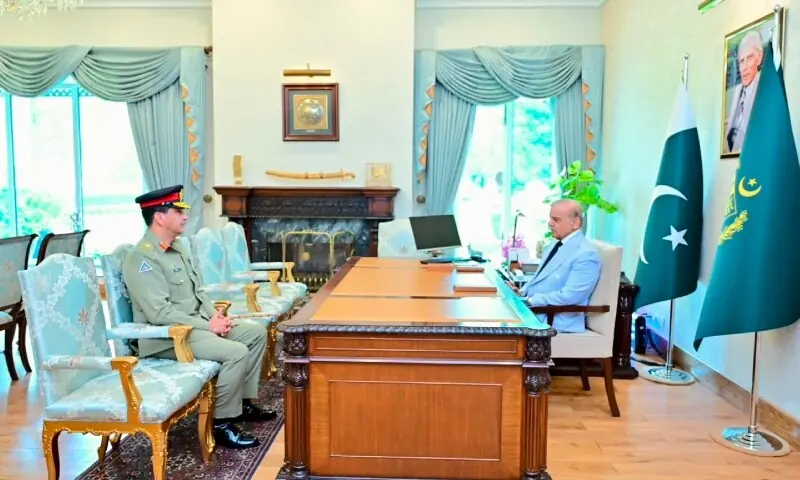 Prime Minister Shehbaz Sharif meets Lieutenant General Aamer Raza, the chief of general staff of the Pakistan Army on Friday. — PMO Prime Minister Shehbaz Sharif meets Lieutenant General Aamer Raza, the chief of general staff of the Pakistan Army on Friday. — PMO