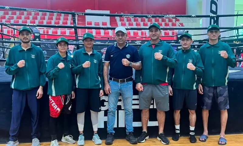 This shows the Pakistan boxing delegation participating in the Commonwealth Games. &mdash; APP