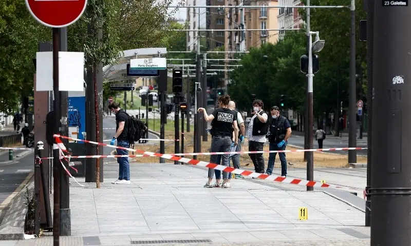 Police officers work at the site of a knife attack near the Porte de Clichy in Paris, France July 27, 2026. &mdash; Reuters