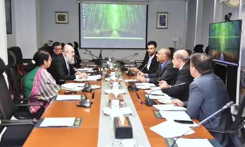 Commerce Minister Jam Kamal holds a meeting with the Central Asia Regional Economic Cooperation Secretariat on July 29, 2026. &mdash; photo courtesy pid