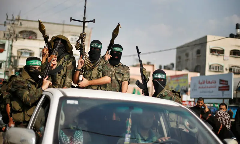 Draft accord stipulates that weapons would only be stored under a Palestinian administration, not transferred to Israel.—Reuters/file Draft accord stipulates that weapons would only be stored under a Palestinian administration, not transferred to Israel.—Reuters/file