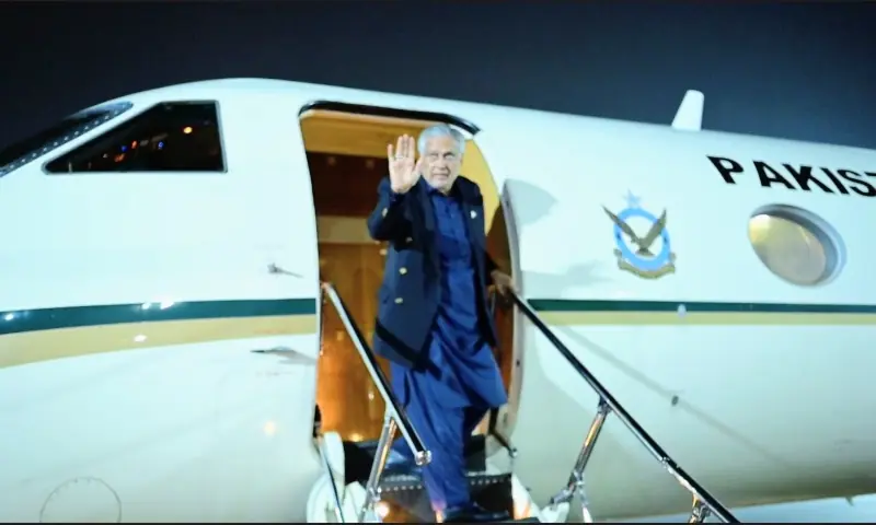 Deputy Prime Minister and Foreign Minister Ishaq Dar departs for Amman, Jordan on August 4. — ForeignOfficePk/X Deputy Prime Minister and Foreign Minister Ishaq Dar departs for Amman, Jordan on August 4. — ForeignOfficePk/X