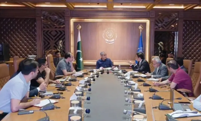 Meeting chaired by Federal Interior Minister Mohsin Naqvi at CDA Headquarters in Islamabad, Aug 6. —Screengrab via @MOIofficialGoP/X Meeting chaired by Federal Interior Minister Mohsin Naqvi at CDA Headquarters in Islamabad, Aug 6. —Screengrab via @MOIofficialGoP/X