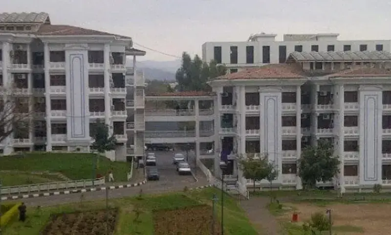 A view of Parliament Lodges. &mdash; APP