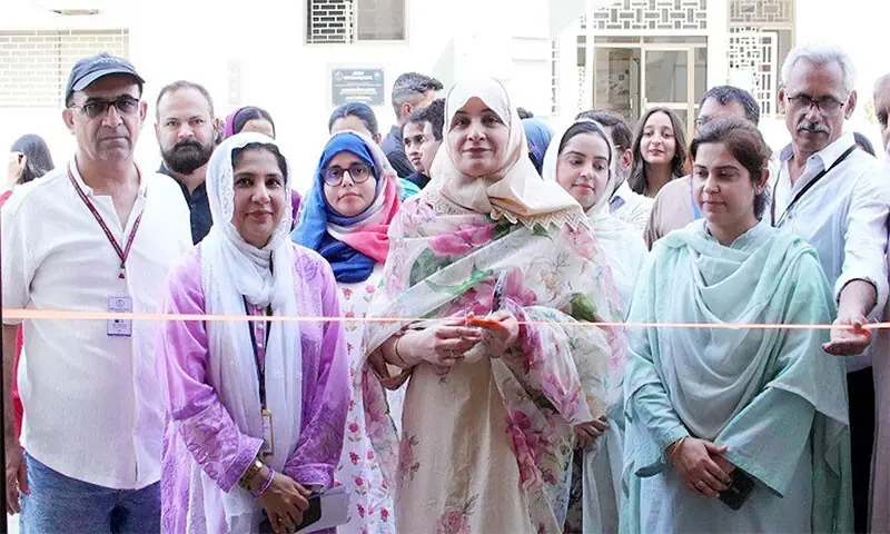 SABS Vice Chancellor Prof Dr Arabella Bhutto (left) inaugurates the gallery.—Dawn SABS Vice Chancellor Prof Dr Arabella Bhutto (left) inaugurates the gallery.—Dawn
