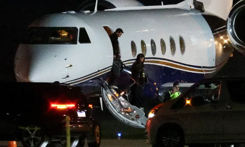 Lionel Messi arrives at Rosario's international airport Islas Malvinas, following the death of his father, Jorge Messi, in Rosario, Argentina, on August 8, 2026. &mdash; AFP