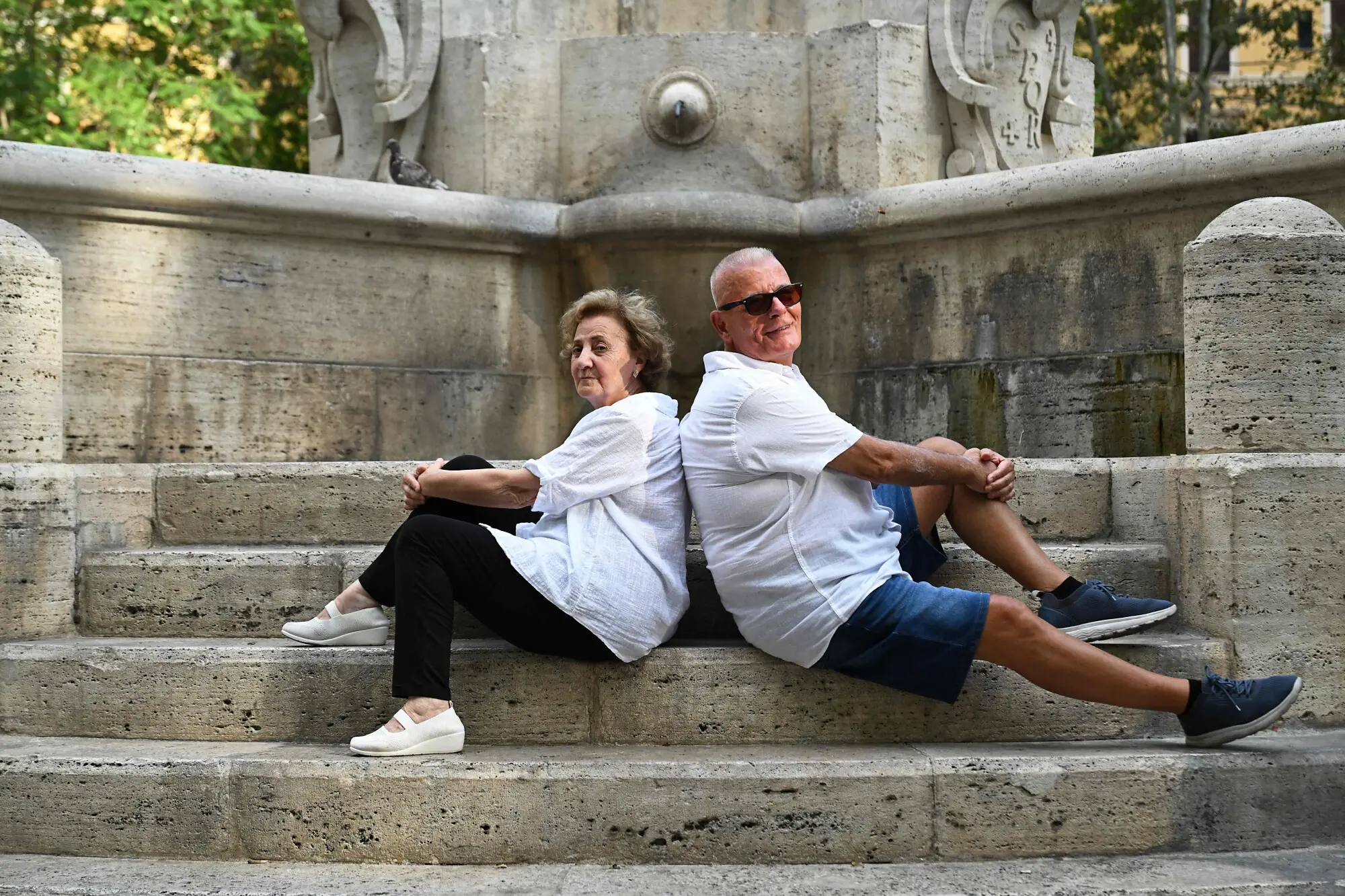 'Hate sitting around at home': Meet the elderly duo bringing dancing to the streets of Rome
