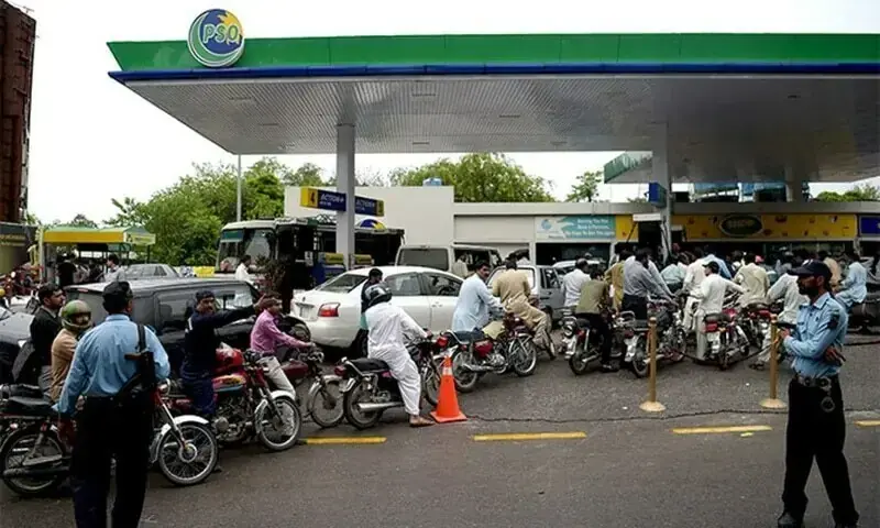 Commuters queue for fuel at a Pakistan State Oil (PSO) station in Islamabad. —AFP/File Commuters queue for fuel at a Pakistan State Oil (PSO) station in Islamabad. —AFP/File