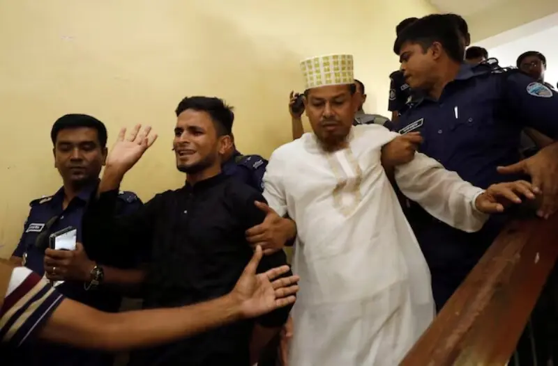 Accused people are taken out of the court premises after they were given death sentences in a murder case in Feni, Bangladesh, October 24, 2019. — Reuters Accused people are taken out of the court premises after they were given death sentences in a murder case in Feni, Bangladesh, October 24, 2019. — Reuters